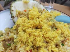 -拾光音乐餐酒吧(告庄星光夜市店)