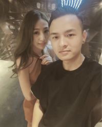 点击看大图 预约微信:Gavin0811-专业烫发染发接发