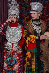 -芭莎视觉婚纱摄影(花溪店)