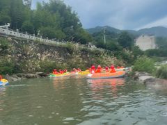 -虎啸峡漂流