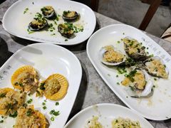 -四川小胡子海鲜(丁村万人海鲜广场店)