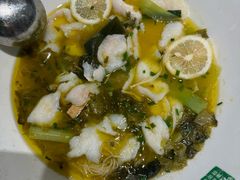 -绿草地·湘菜(7mall店)