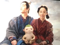 -和平影视娱乐城