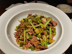 -鑫巴蜀小镇 · 水煮鱼专研店(玉桥店)