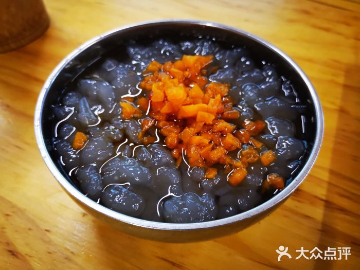 胡记牌楼(牌楼店)水晶蛙鱼图片