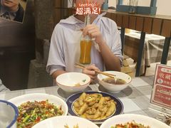 -彭耕记猪油炒小菜(吉联mall店)