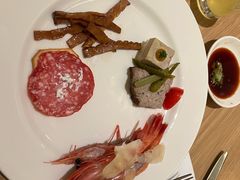 -怡咖啡海鲜自助餐厅(浦东香格里拉店)