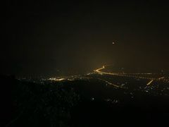 -鬼笑石后山停车场