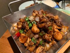 铁板蛙蛙叫-弄堂里·寻味杭州(湖滨银泰in77C区店)