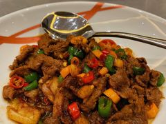 小炒黄牛肉-神洲四海大酒楼(王府井澳门中心店)