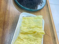 -老何家后安粉·糟粕醋海鲜火锅(三亚湾椰梦长廊店)