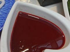 -老牌坊云南鱼豆花火锅(哈西万达店)