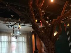 -梧桐树下(云锦世家店)