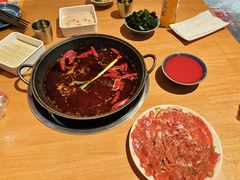 -三个四川人火锅(华联商厦店)