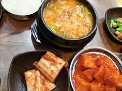 -香猪坊韩国烤肉专属门店(魏公村店)