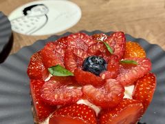 -潮一不贰·法式甜品·生日蛋糕·西式简餐(外滩店)