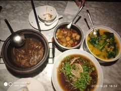 藤椒草原脆毛肚-蔴将·川菜(黄龙万科店)