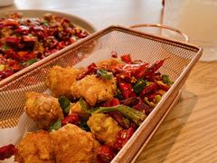 吃得慢就没的鸡翅中-苦尽酒馆·川菜(鼓楼店)