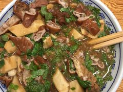 -门框胡同百年卤煮(新街口店)