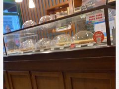 面包甜点陈列柜-Pie Bird(新闸路店)