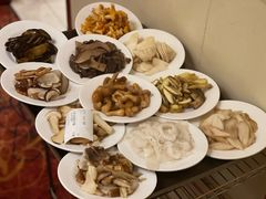 -天宜隆蘑菇宴火锅(石景山旗舰店)