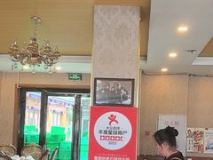 -鲁朗纳麦石锅鸡庄园