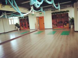 -兰瑜伽·普拉提