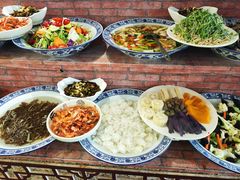 -虹海圣肉饼店家常菜馆