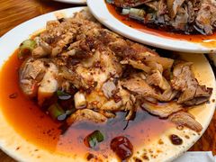 蒜泥白肉-温记府廟豆汤饭·始于1955年(海椒店)