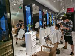 -时尚殿堂hair salon