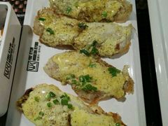 -HIHE Bistro·Oyster Bar(华熙live店)