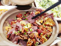 -老滇山寨•云南特色菜•地方菜•民族风情歌舞表演(金碧店)