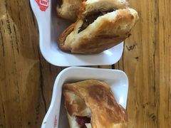-郝鸿来火烧(一中西门口店)