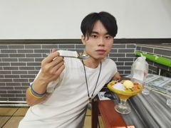 -黄师奶甜品店