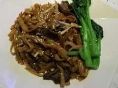 -百威KTV(恒福路店)