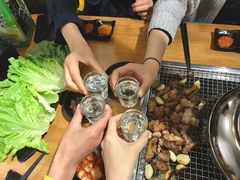 -肉甲韩国木炭烤肉(新壹街1店)