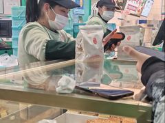 -上海哈尔滨食品厂(汇联商厦店)
