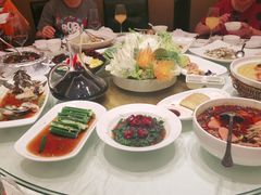 -金时代顺风大酒店(临港百联店)
