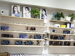 -天空之镜眼镜店蔡司依视路授权店(天通苑店)