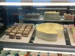 -蓉城四海黑牛烤肉海鲜自助餐厅(宜兴宝龙店)