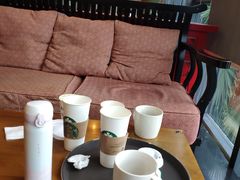 -星巴克(南宁民歌湖店)