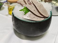 -红鼎豆捞·非遗鲍皇汤火锅(宝丰路店)