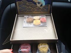 -星巴克(上海虹桥站2A检票口)