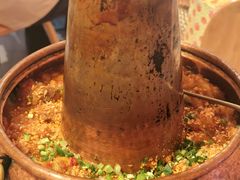 铜锅饵块油焖鸡-一坐一忘云南菜(嘉里中心店)