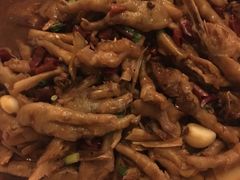 -胖哥俩肉蟹煲(济南世茂国际广场店)