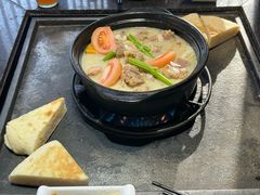 -有一锅·野生菌黑山羊腊排骨火锅(古城北门店)