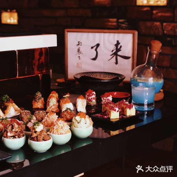 北京还是太超前了,我居然吃到了麻婆豆腐寿司!