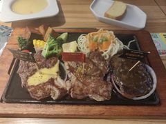 -豪客来牛排(重庆三峡广场步行街1704店)