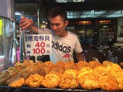 -六合夜市