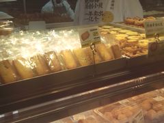 -鲍师傅糕点(江苏路店)